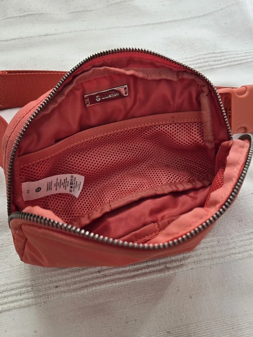Lululemon Everywhere Belt Bag 1L Volume OG Original Strap Warm Coral WMCO 55077